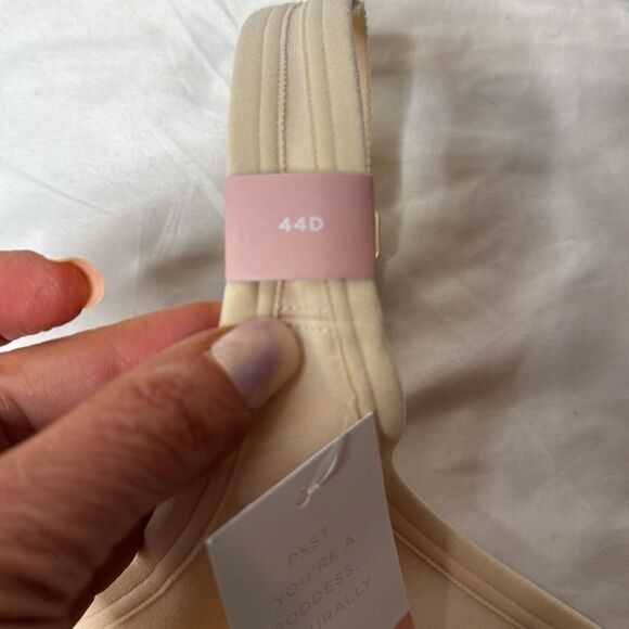 Lane Bryant Cacique No Wire Full Coverage Bra. Size 44D. - Picture 8 of 12